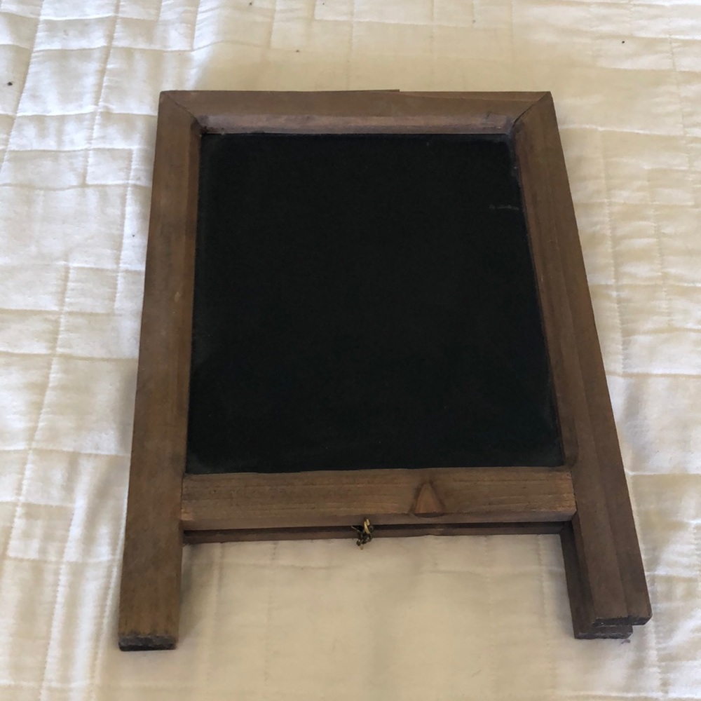 Chalk Board ($1 if bundled)